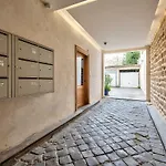 Functional Studio In The 15Th Arr