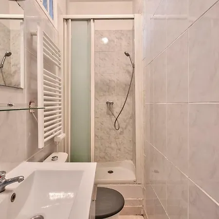 Functional Studio In The 15th Arr Appartamento *